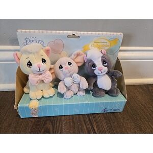 Vuntage Precious Moments Luv N Care Collectibles Stuffed Animals 2000